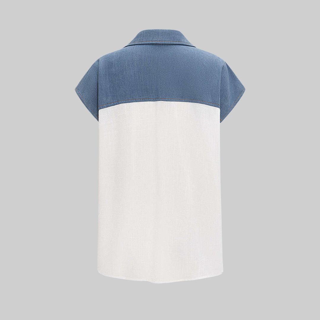 Tvåfärgad kortärmad skjortblus i denim och linne med knytning och fickdetaljer