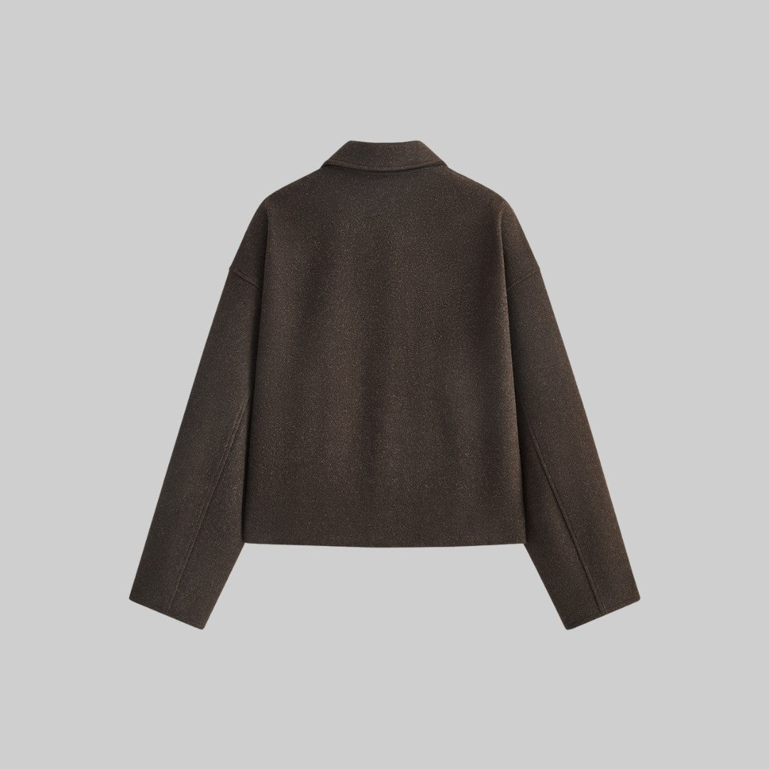 Kort jacka i ullblandning med dragkedja och klassisk krage