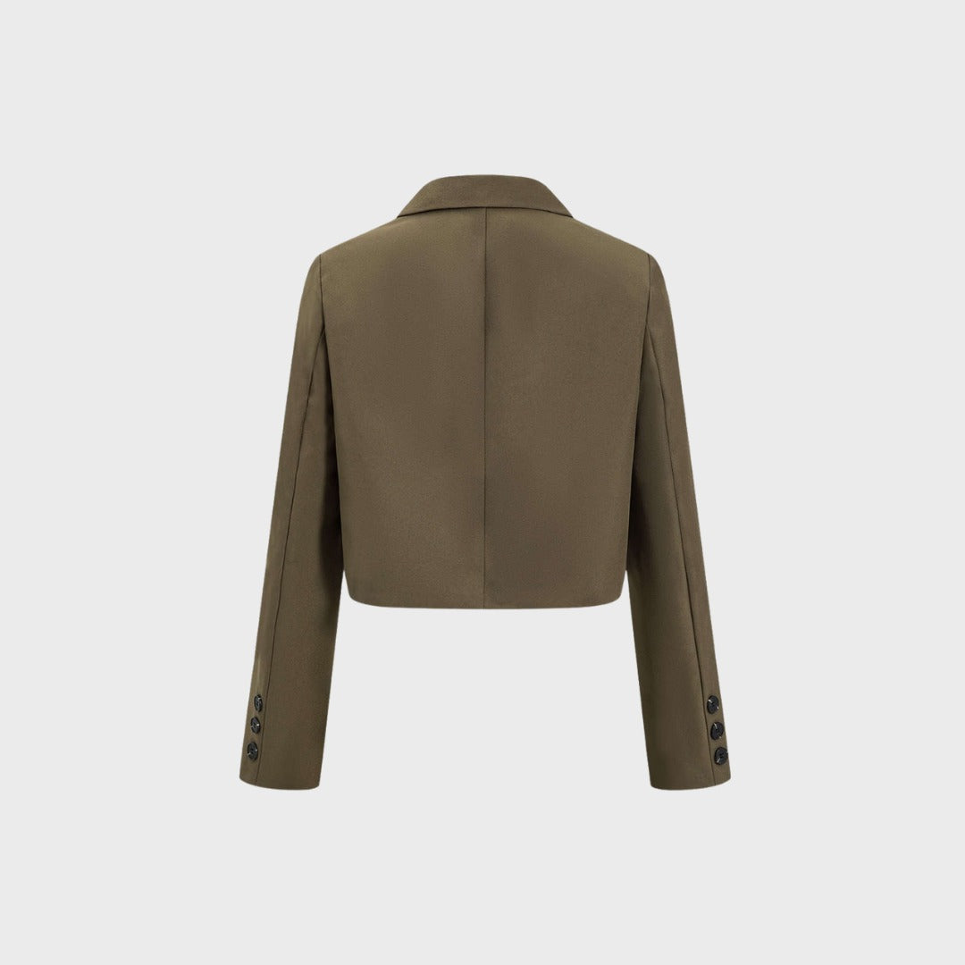 Kort kavaj i viskos med lös passform och enkel knäppning