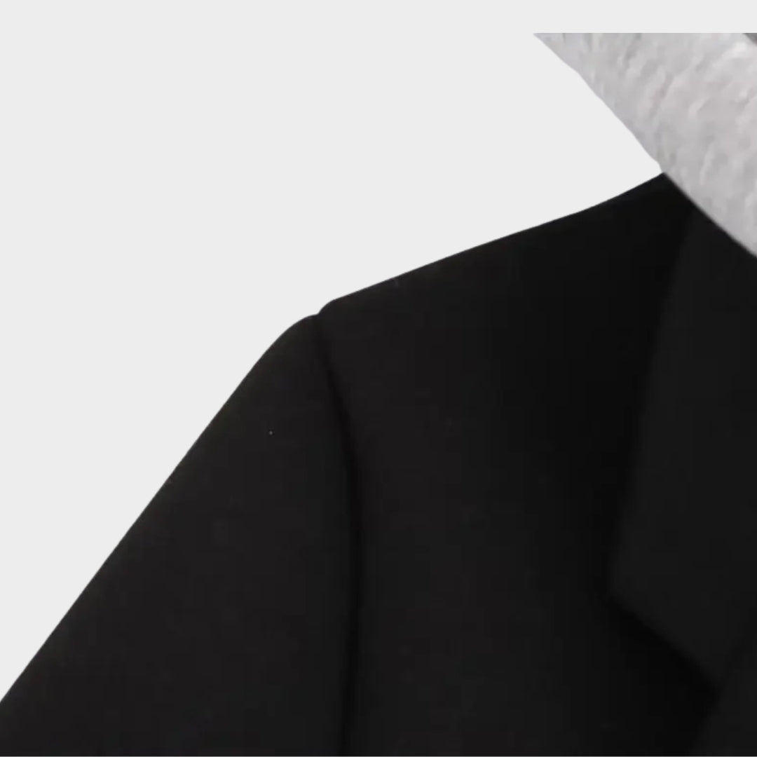 Lång kappa med infälld huva knappar och dragkedja