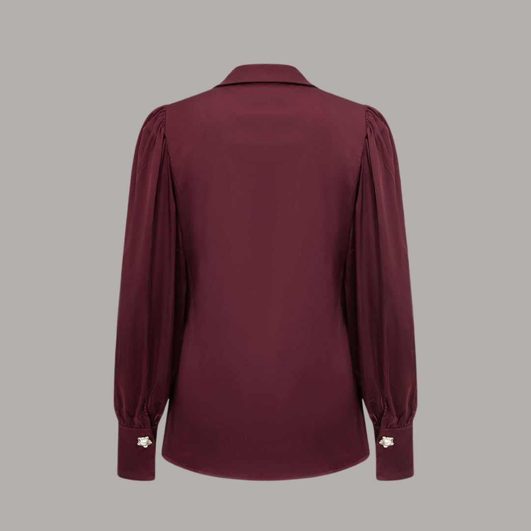 Elegant satinskjorta med pärlknappar och avtagbart knyt, bär som klassisk blus eller trendig topp