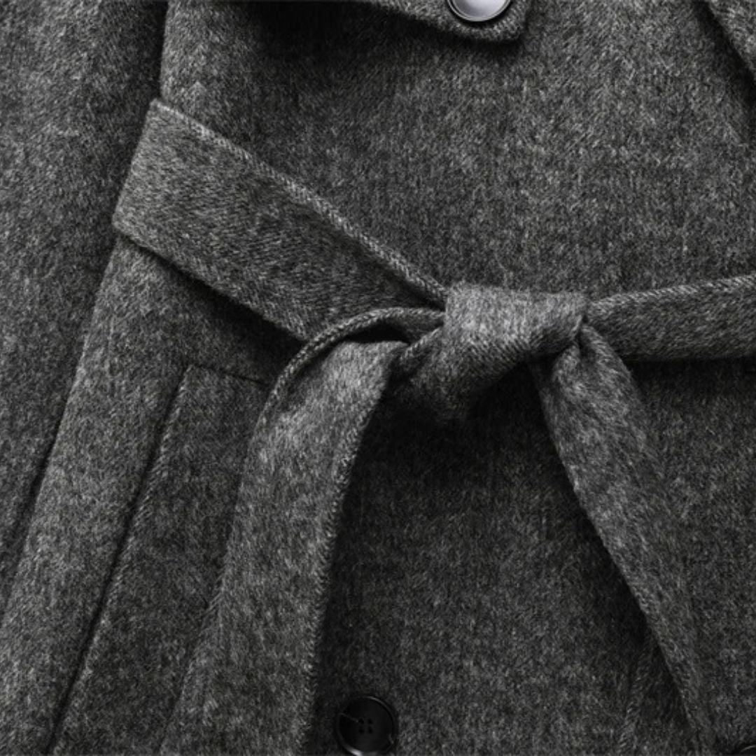Grå ullmix-trenchcoat med skärp och dubbelknäppning
