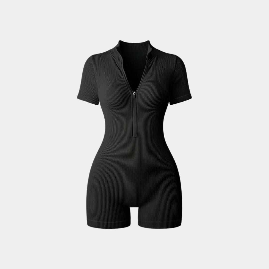 Ribbad one-piece med korta ärmar och ben samt midzip-dragkedja