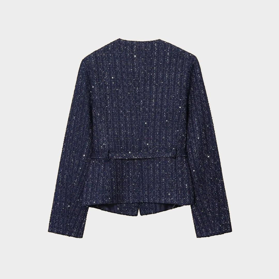 Jacka i tweedstil med rund hals paljettdetaljer och knäppning