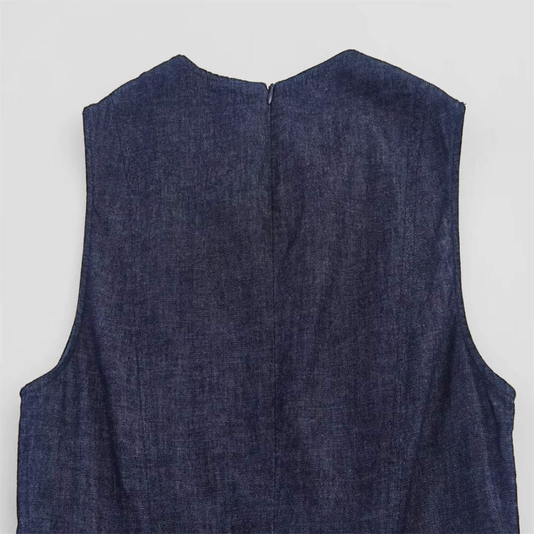 Mörkblä ärm lös midiklänning med rund hals och A linje silhuett