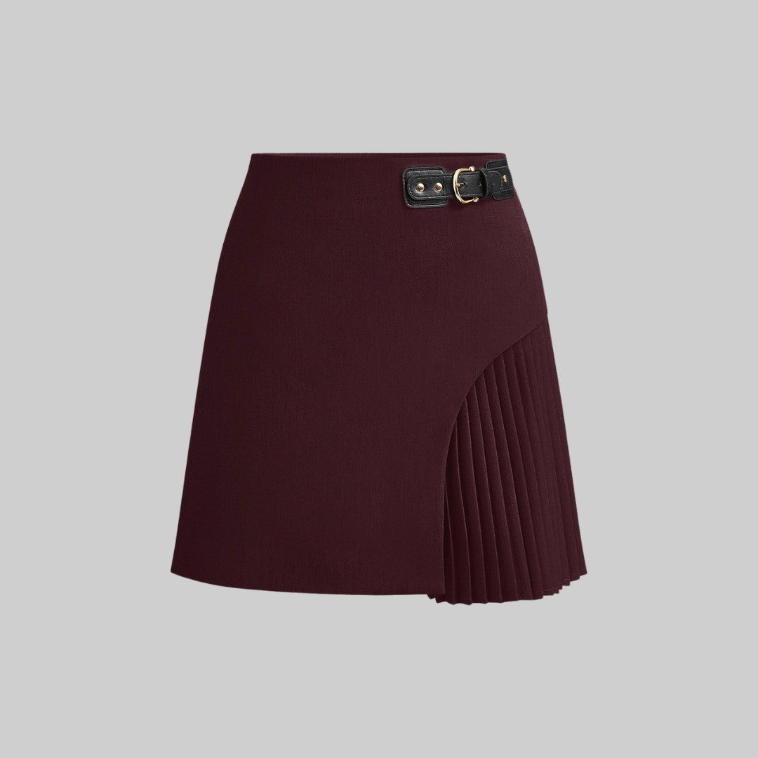 Kort veckad kjol med asymmetrisk design och bältdetalj
