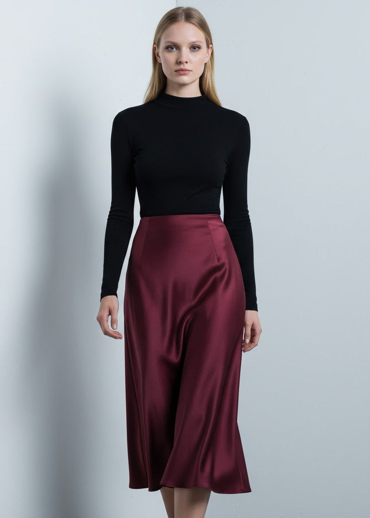 Satinkjol i midilängd med hög midja och A-linjeform