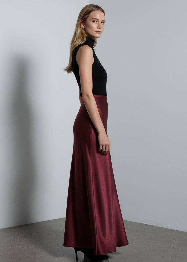 Satinkjol i midilängd med hög midja och A-linjeform